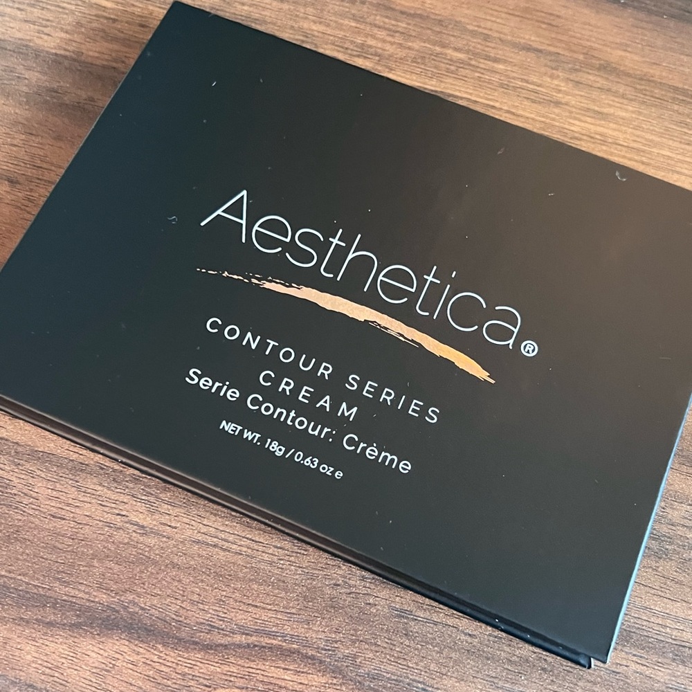 Aesthetica Cream Contour Series